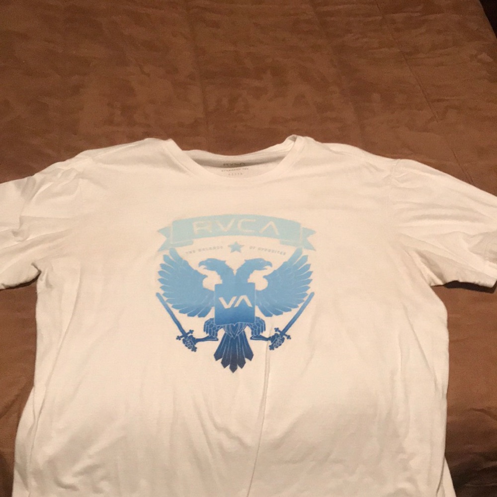 Rvca tee